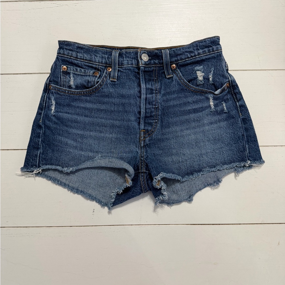Levi’s 501 Cut Off Jean Shorts